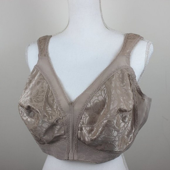 NWOT Playtex Nude Bra Size 46C - Picture 1 of 6